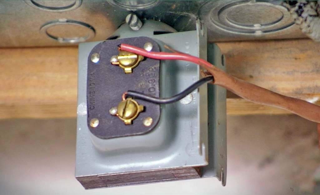 How to Wire a Doorbell Transformer